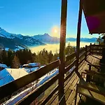 101 A Taveyanne 10pax Apartment Gryon