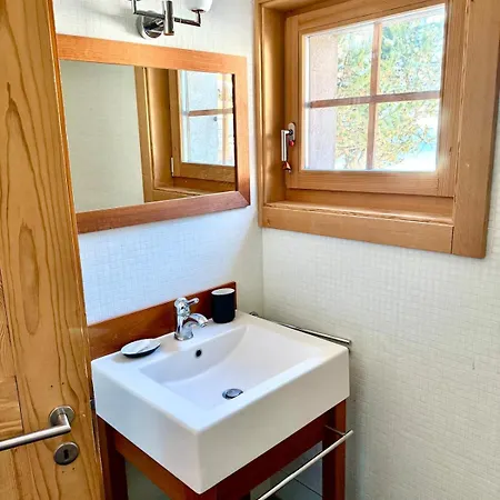 101 A Taveyanne 10pax Apartment